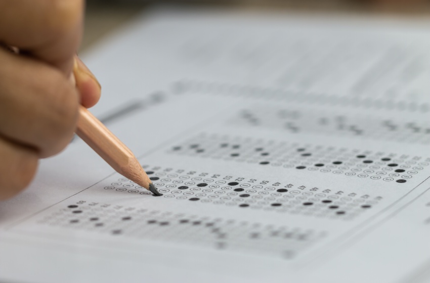 Académico entrega claves para preparar la Prueba de Transición para la Admisión Universitaria